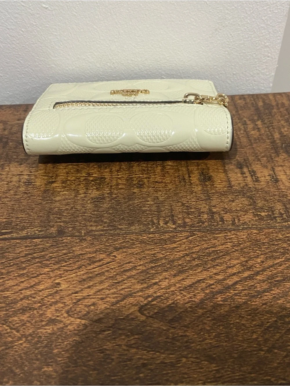 Coach Card Case With Charm In Signature Leather— Light Lemon